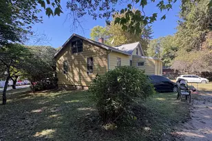 58 Steep Hill Rd, Waterbury, CT 06704 - Photo 3