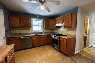 85 Ford Ln, Torrington, CT 06790 - Photo 15