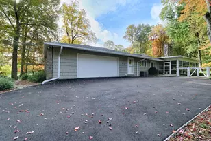 947 Galloping Hill Rd, Fairfield, CT 06824 - Photo 33