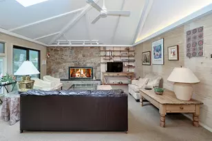 947 Galloping Hill Rd, Fairfield, CT 06824 - Photo 15