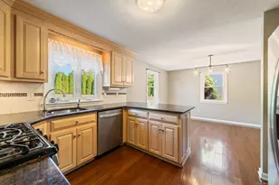 30 Tunxis Cir, Meriden, CT 06450 - Photo 15