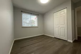 221 Cottonwood Rd, Newington, CT 06111 - Photo 15