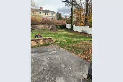 6 Norway Road, North Haven, CT 06473 - Photo 7