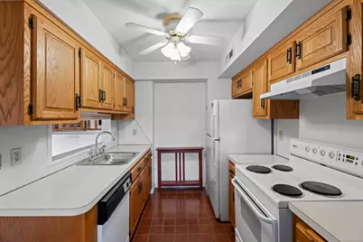 237 Farmington Avenue #B, Hartford, CT 06105 - Photo 25