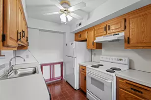 237 Farmington Ave, Hartford, CT 06105 - Photo 23