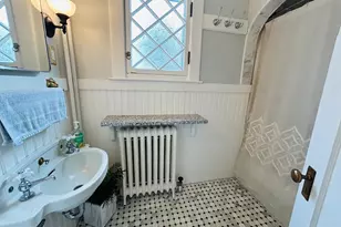 37 School St, Enfield, CT 06082 - Photo 11