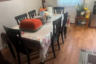 7 Barnstable Ln, Stamford, CT 06907 - Photo 3