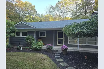 32 Old Green Road, Newtown, CT 06482 - Photo 1