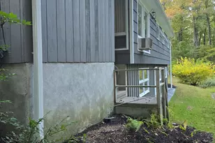 32 Old Green Rd, Newtown, CT 06482 - Photo 5