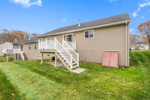 12 Woodridge Dr, Windsor Locks, CT 06096 - Photo 29