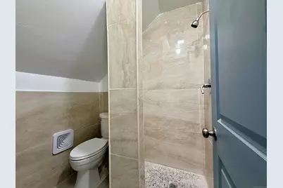 22 Hawthorne Avenue, Derby, CT 06418 - Photo 17