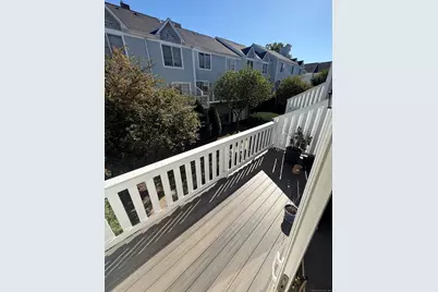 2612 North Avenue #E2, Bridgeport, CT 06604 - Photo 7