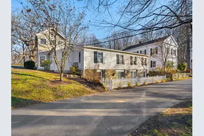 462 Danbury Road, Wilton, CT 06897 - Photo 3