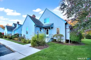 160 Glengarry Rd, Fairfield, CT 06825 - Photo 1