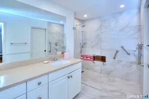 160 Glengarry Rd, Fairfield, CT 06825 - Photo 19