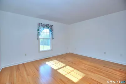 160 Glengarry Road #160, Fairfield, CT 06825 - Photo 9