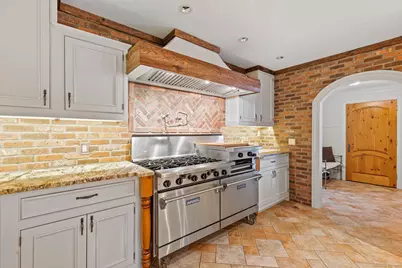 1198 Flanders Road, Southington, CT 06489 - Photo 9