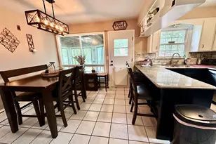 37 Ann St, Naugatuck, CT 06770 - Photo 7