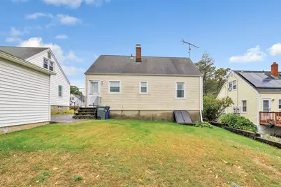 330 Oakwood Street, Bridgeport, CT 06606 - Photo 25