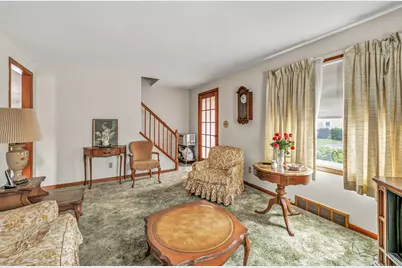 330 Oakwood Street, Bridgeport, CT 06606 - Photo 7