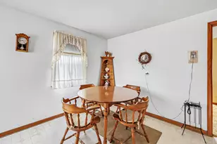 330 Oakwood St, Bridgeport, CT 06606 - Photo 17