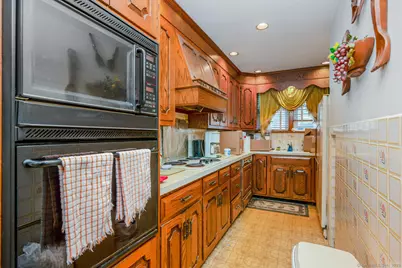 760 Howe Avenue, Shelton, CT 06484 - Photo 19