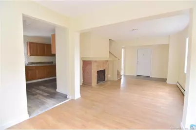 14 Wildwood Avenue, Waterbury, CT 06710 - Photo 3