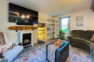 399 W Woods Rd, Hamden, CT 06518 - Photo 3