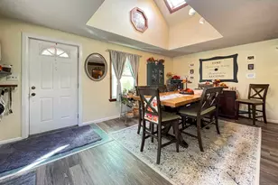 399 W Woods Rd, Hamden, CT 06518 - Photo 5