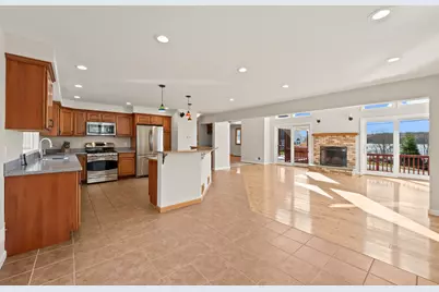 146 Lake Shore Drive, Lebanon, CT 06249 - Photo 5