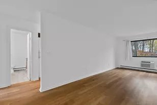 2998 Madison Ave, Bridgeport, CT 06606 - Photo 7