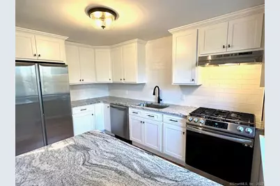 26 Conestoga Way #26, Glastonbury, CT 06033 - Photo 5