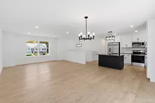 317 City Hill St, Naugatuck, CT 06770 - Photo 11