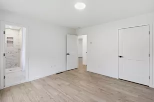 317 City Hill St, Naugatuck, CT 06770 - Photo 21