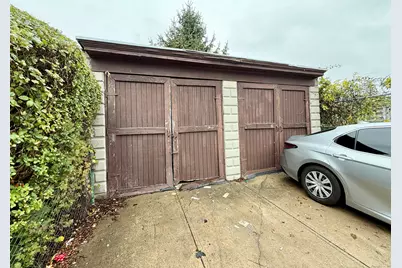 178 Island Brook Avenue, Bridgeport, CT 06606 - Photo 11