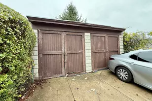 178 Island Brook Ave, Bridgeport, CT 06606 - Photo 11