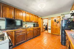 87 Woodruff Ave, Watertown, CT 06795 - Photo 3