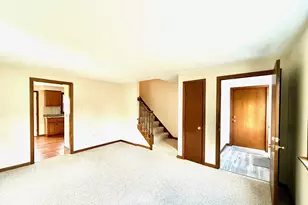 56 Smith St, East Lyme, CT 06357 - Photo 5