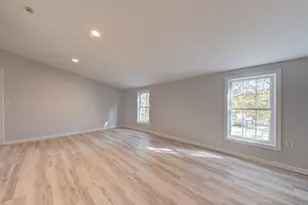 124 Potuccos Ring Rd, Wolcott, CT 06716 - Photo 23