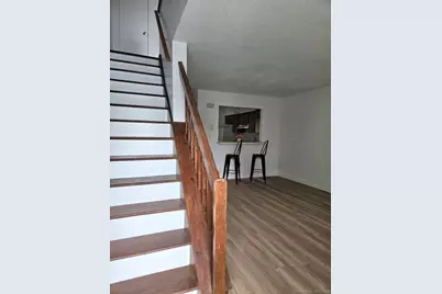 975 Meriden Road #APT 11, Waterbury, CT 06705 - Photo 3