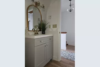 975 Meriden Road #APT 11, Waterbury, CT 06705 - Photo 23