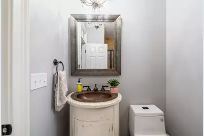 4 Wentworth Drive, Newtown, CT 06470 - Photo 13