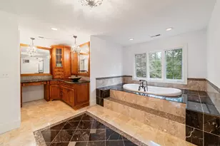 4 Wentworth Dr, Newtown, CT 06470 - Photo 17