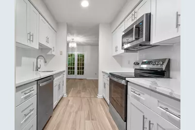 98 Crown Ridge, Newington, CT 06111 - Photo 9