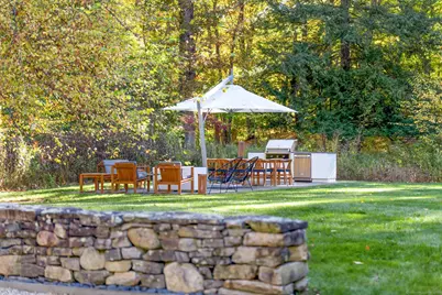 431 Valley Road, New Canaan, CT 06840 - Photo 29