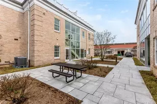 1990 Bronson Rd, Fairfield, CT 06824 - Photo 23