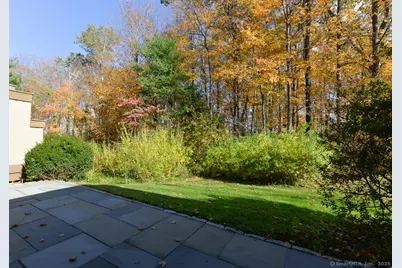 69 Heritage Village #E, Southbury, CT 06488 - Photo 17