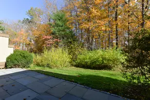 69 Heritage Vlg, Southbury, CT 06488 - Photo 17