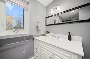 45 King Ct, Enfield, CT 06082 - Photo 19