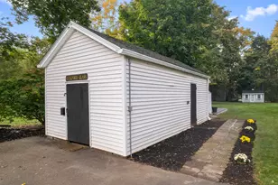 82 State St, Guilford, CT 06437 - Photo 33